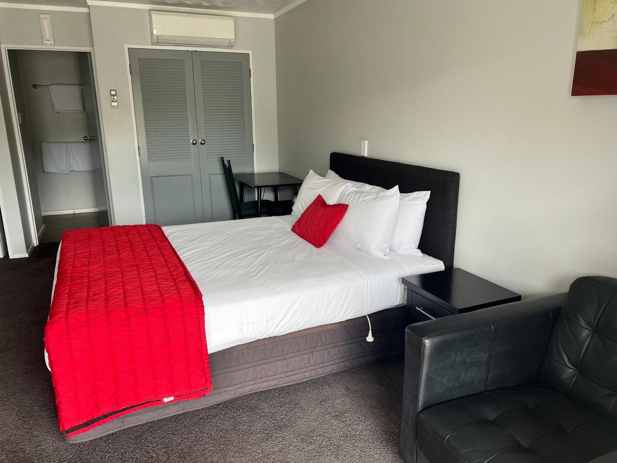 Avenue Motel 파머스턴노스 객실 사진