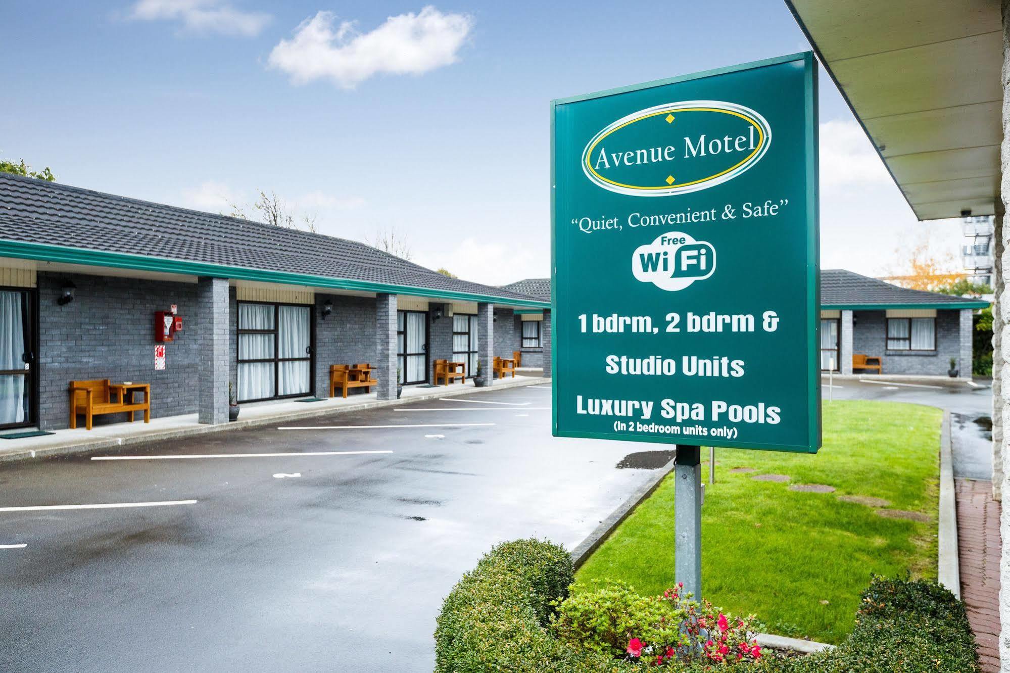 Avenue Motel 파머스턴노스 외부 사진